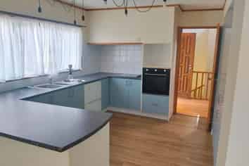 Auckland - Address withheld