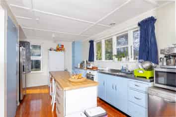 6 Kummer Crescent, Masterton