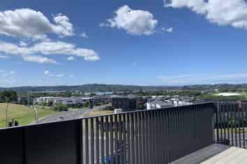 303/6 Rauroa Lane, Hobsonville