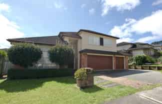 4 Woolaston Place, Flat Bush