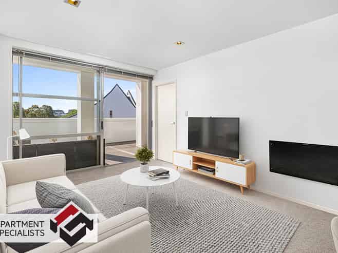 401 New North Road, Kingsland