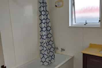 299B Westminster Avenue, Tamatea