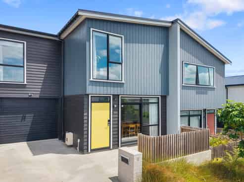 12 Killick Place, Long Bay