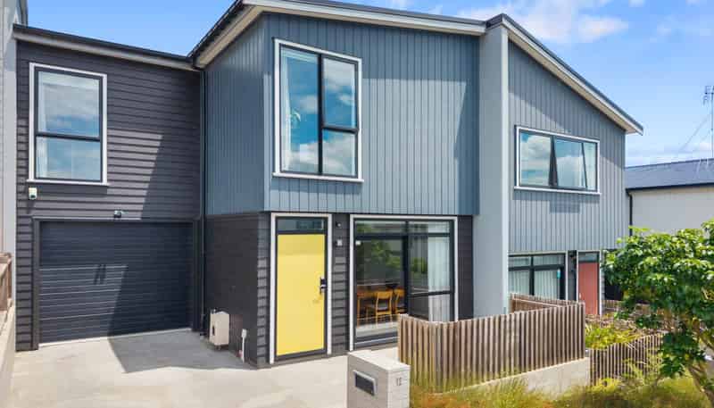 12 Killick Place, Long Bay