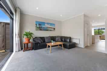 12 Killick Place, Long Bay