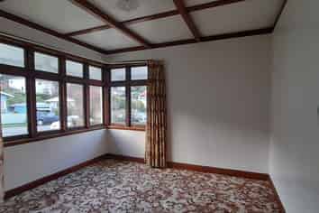 86 Toi Toi Street, Toi Toi