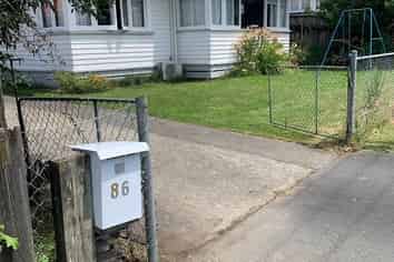 86 Toi Toi Street, Toi Toi