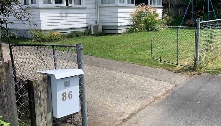 86 Toi Toi Street, Toi Toi