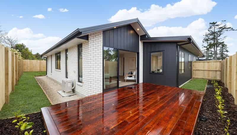 18 Bracken Street, Leamington