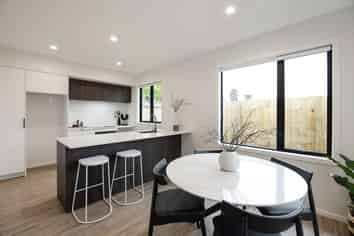 18 Bracken Street, Leamington