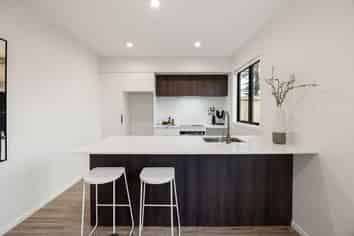 18 Bracken Street, Leamington