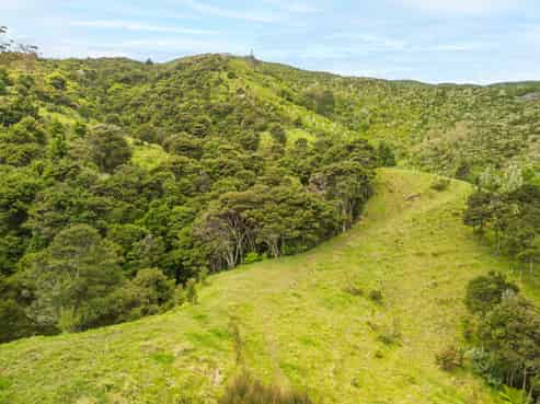 1710 Kohumaru Road, Peria