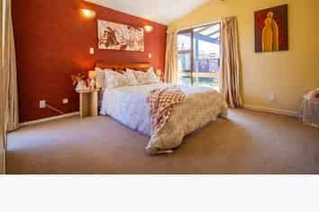 9 Papawai Place, Milson