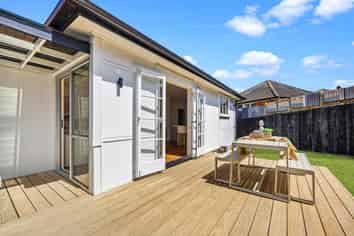 2 Thomson Street, Mount Roskill