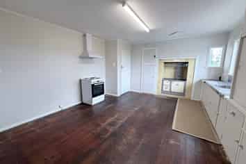 62 Dundas Street, Sanson