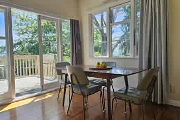 6 Simmonds Avenue, Mount Roskill