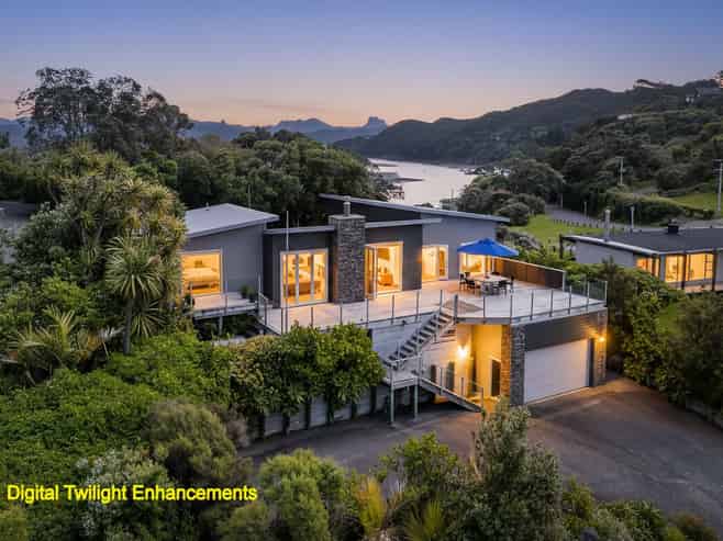 102 Tangiora Avenue, Whangapoua