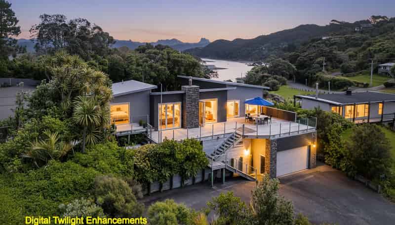 102 Tangiora Avenue, Whangapoua