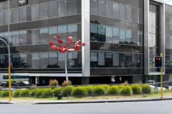 Corner Serviced Office