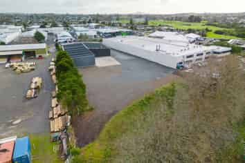 Versatile Industrial Yard Space