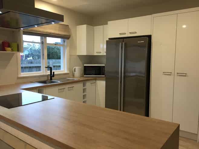 364 Pages Road, Aranui