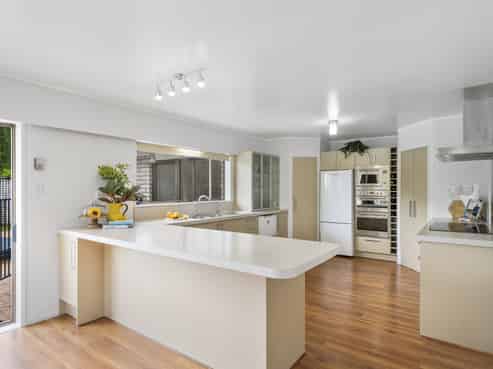 80 Lund Road, Aongatete