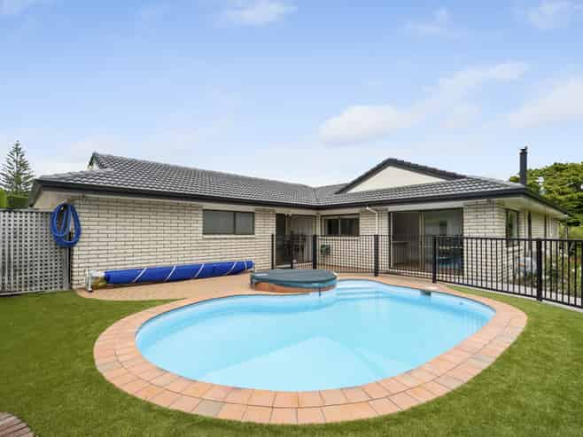 80 Lund Road, Aongatete