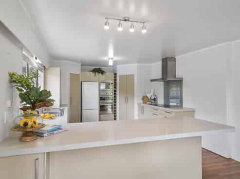 80 Lund Road, Aongatete