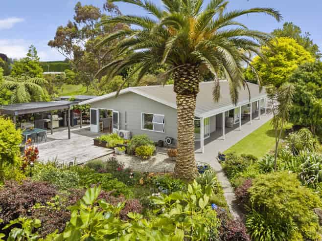 86 Castles Road, Oropi