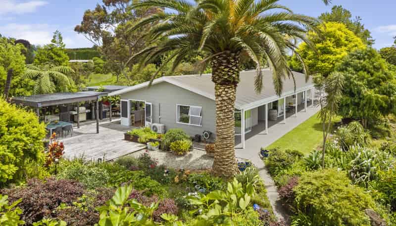 86 Castles Road, Oropi