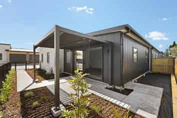 2 Fable Way, Leamington