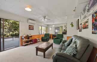 2/220 Waimea Road, Bishopdale