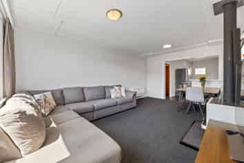 66 Hocken Street, Kenmure