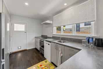 66 Hocken Street, Kenmure