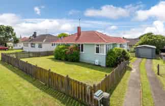 73 Greenslade Crescent, Northcote