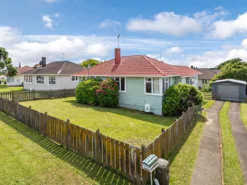 73 Greenslade Crescent, Northcote