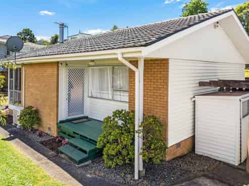 2/20 Juniper Road, Sunnynook