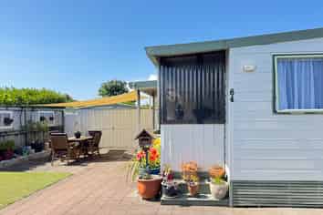 64/267 Parton Road, Papamoa