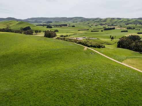 101 Logan Road, Balclutha