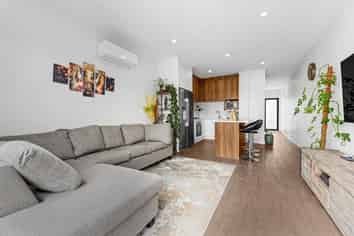 86 Tahere Road, Flat Bush