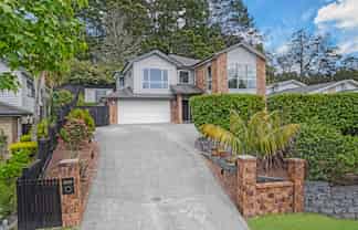 11 Barnsley Place, Henderson