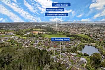 11 Barnsley Place, Henderson