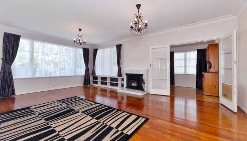 2/219 Don Buck Road, Massey