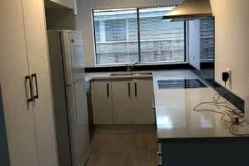 2/23 Tonkin Drive, Sunnynook