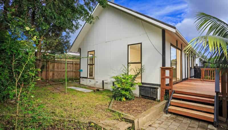 2/23 Tonkin Drive, Sunnynook