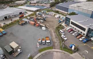 Yard In Porirua - 1500 to 3200sqm 