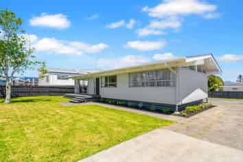 127 Coxhead Road, Manurewa