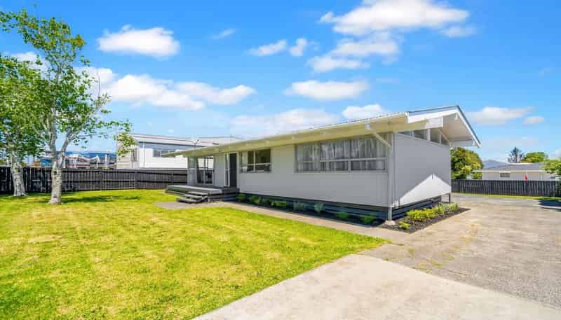 127 Coxhead Road, Manurewa