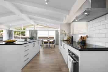 127 Coxhead Road, Manurewa