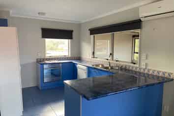 3 Swan Lane, Henderson